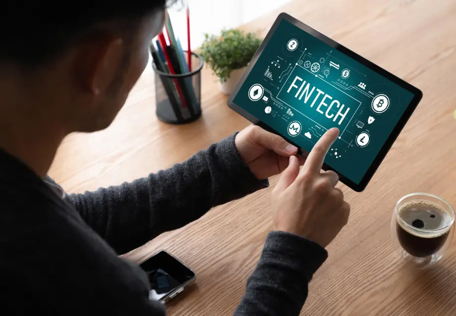 Online BBA in Fintech