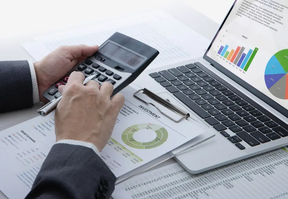 Manipal Online BBA in Finance and Accounting