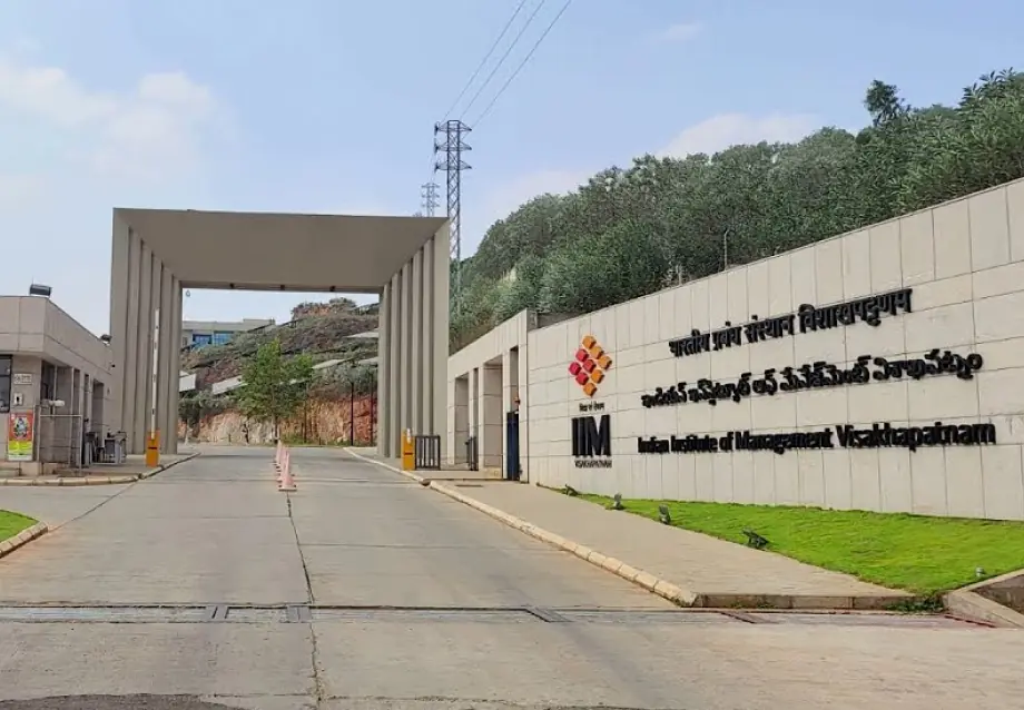 IIM Visakhapatnam Online Executive MBA 2026: Fees, Admission & Eligibility
