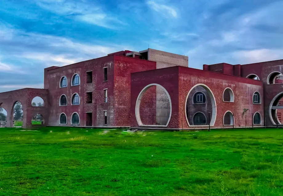 iim kashipur campus image